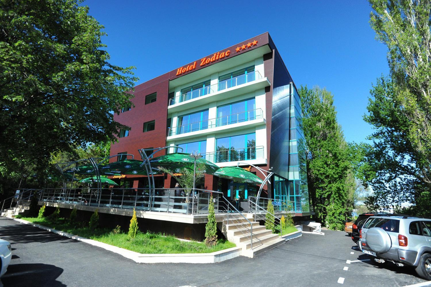 Hotel Zodiac คอนสตันซา ภายนอก รูปภาพ